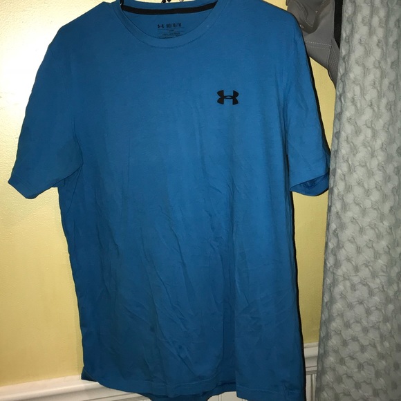 UNDER ARMOUR SHORT SLEEVE SHIRT - Picture 1 of 2